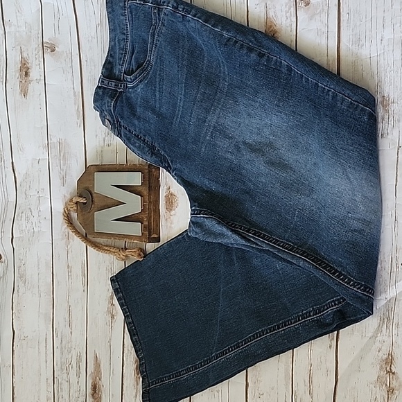 Riders by Lee Medium Wash Flare Jeans with Back Flap Pockets Size 16L - Picture 1 of 11